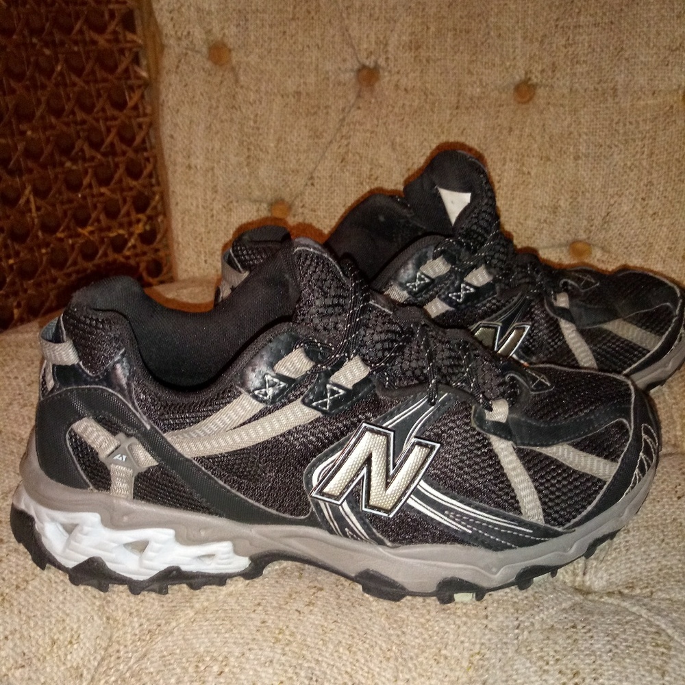 Trail shoes